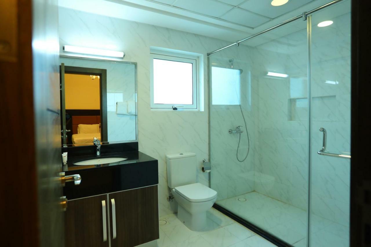 マナーマ Ginger Luxury Houseアパートホテル エクステリア 写真